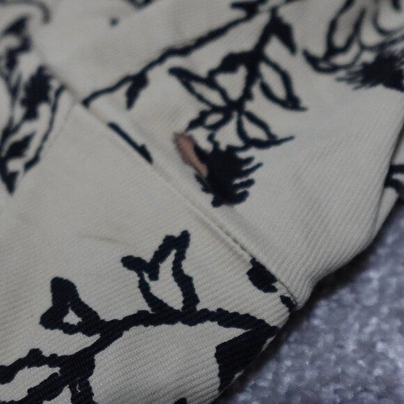 Talbots Stretch Cropped Pants Women's Size 18W Beige Paisley Straight Leg - Picture 3 of 10